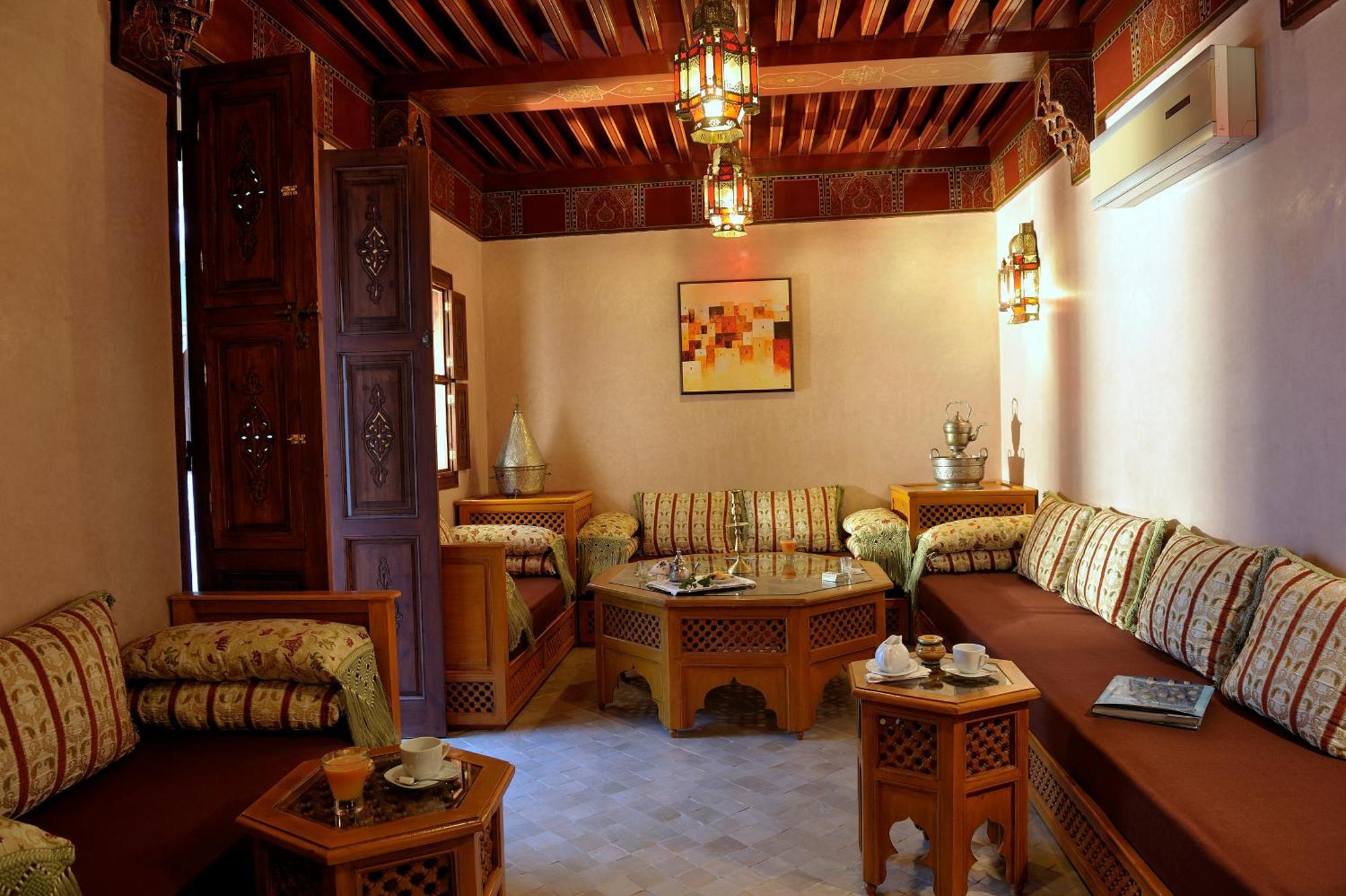 Riad Le Jardin D'Abdou Marraquexe Exterior foto A Moroccan living room