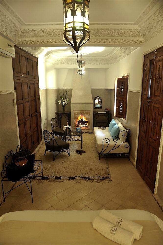 Riad Le Jardin D'Abdou Marraquexe Exterior foto A Moroccan living room